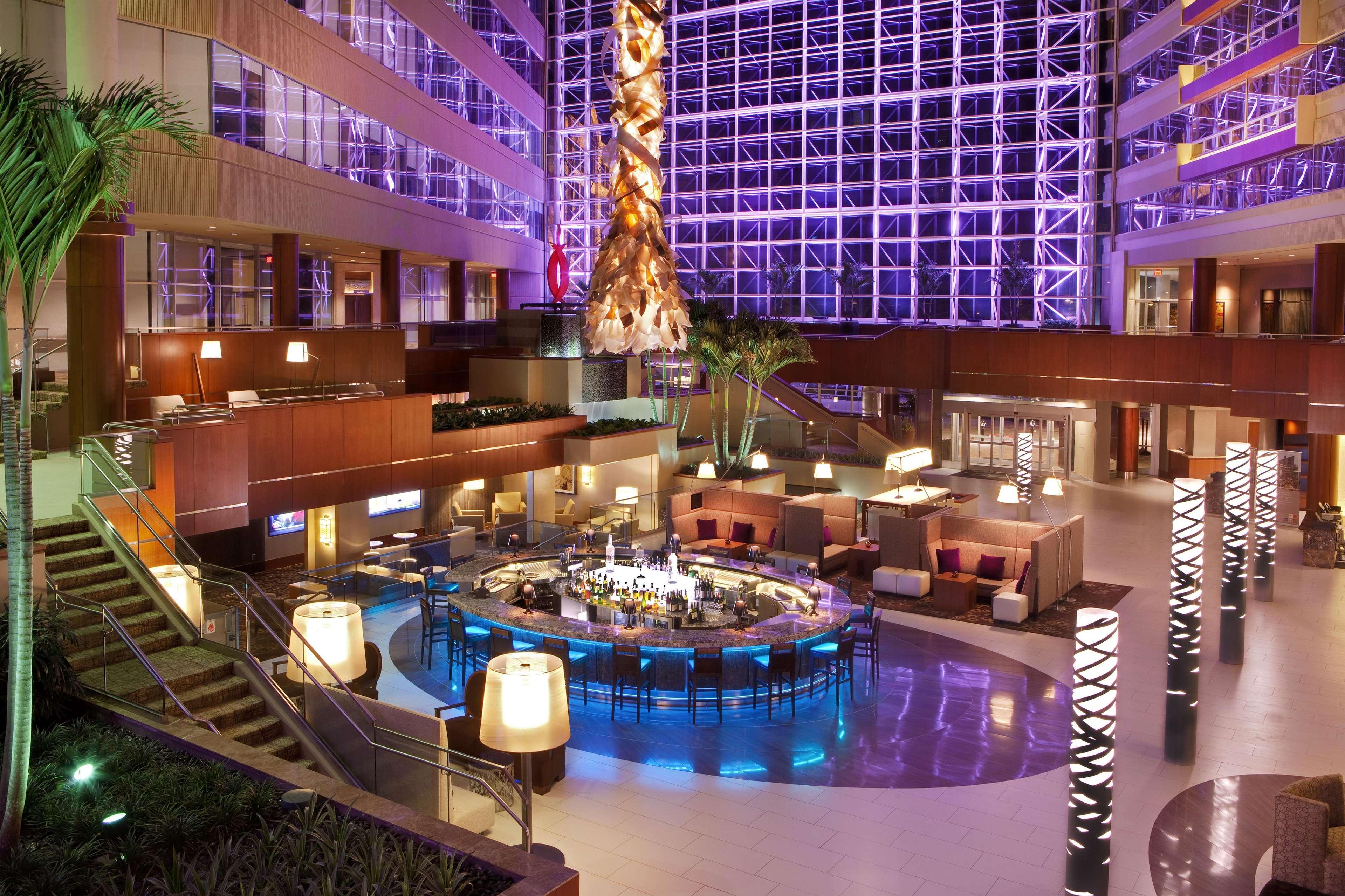 Hyatt Regency - Грийнвил Екстериор снимка